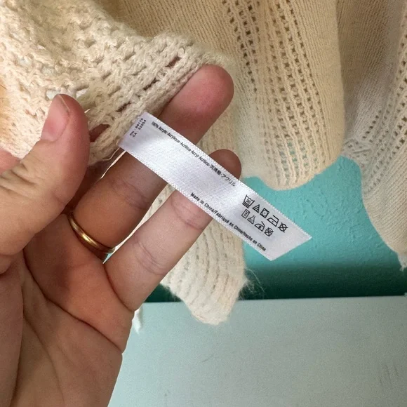 OSFA Anthropologie Sleeping On Snow Hooded Knit Cape Shrug Poncho Sweater - Picture 6 of 8